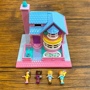Vintage 1993 Polly Pocket Country House